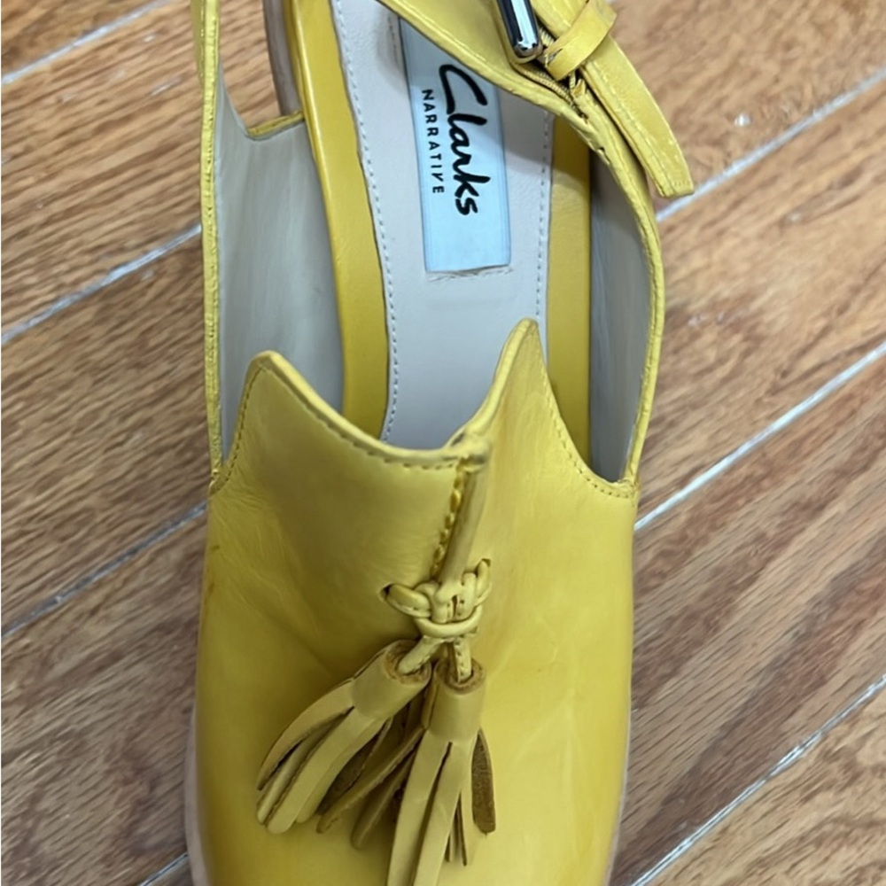 Clark’s NEW SIZE 7 Super soft leather - Picture 3 of 3